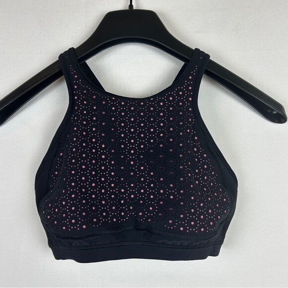 Lululemon cutout laced overlay sports bra size 6 - Picture 1 of 3